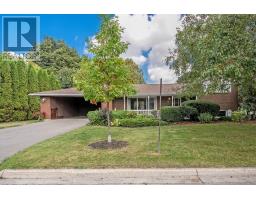 3 WHITE OAKS AVENUE, Brantford, Ontario