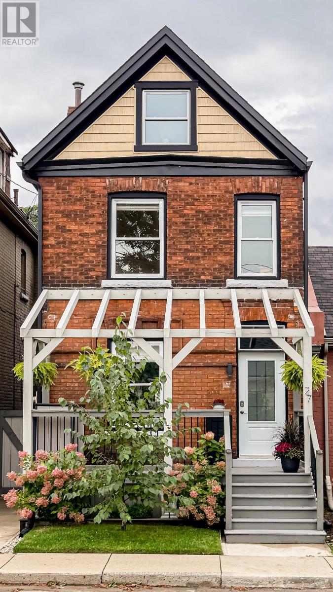 27 STEVEN STREET, Hamilton, Ontario