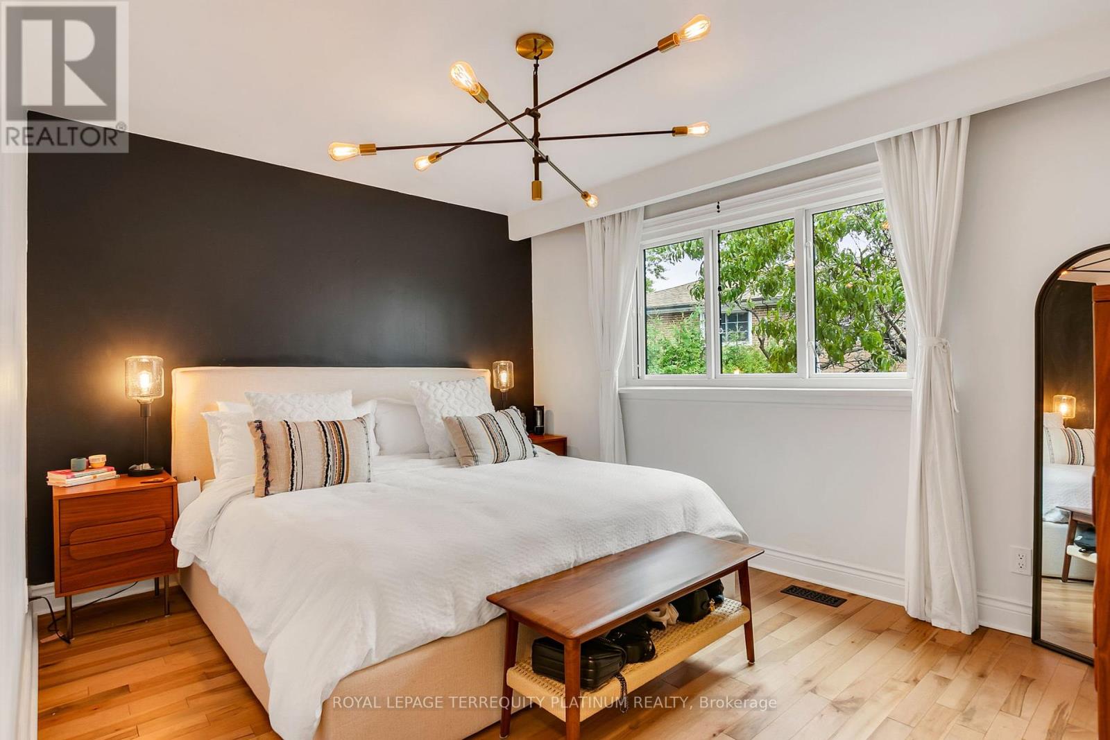 5 Versend Drive, Toronto, Ontario  M3A 2B6 - Photo 14 - C12433109