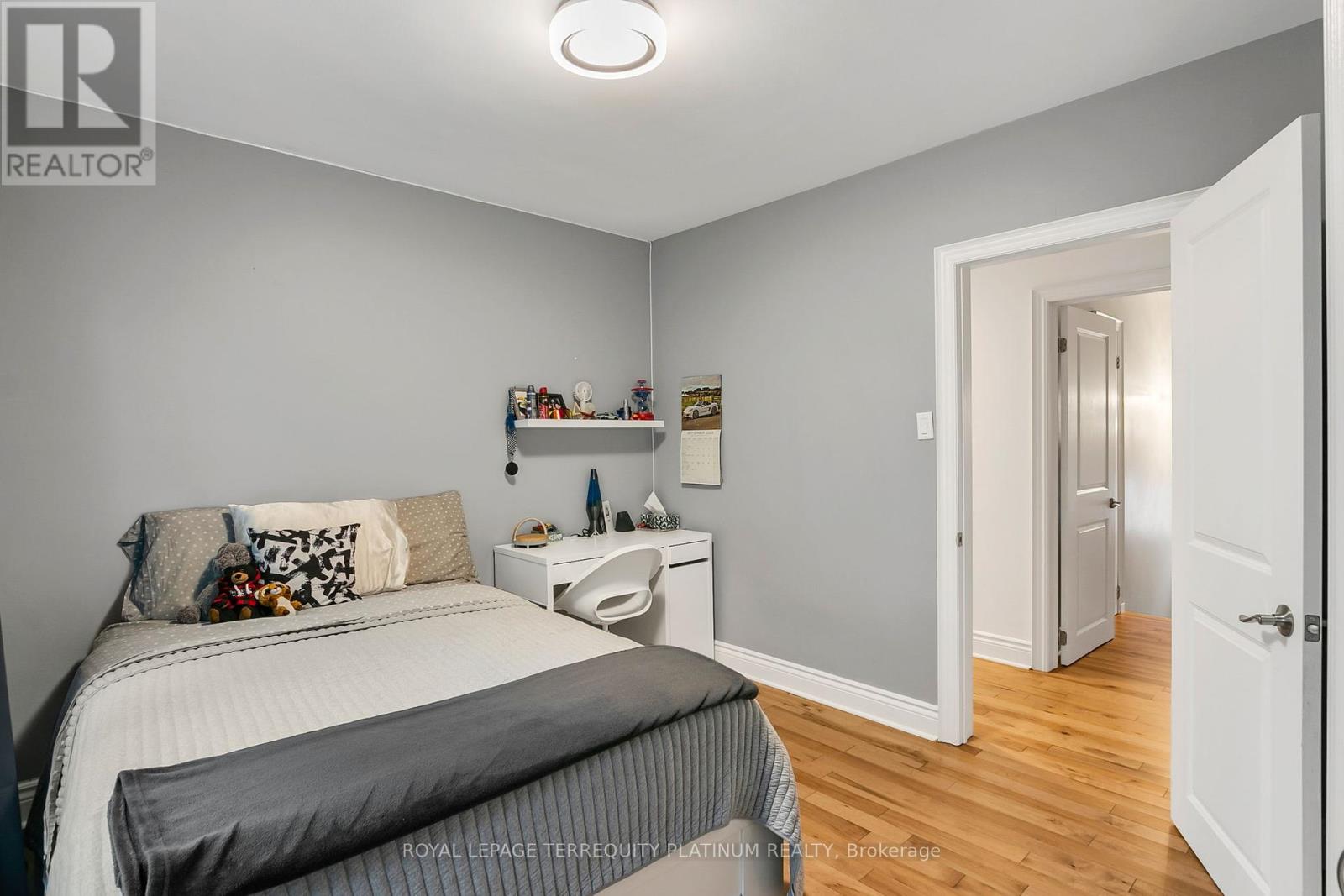 5 Versend Drive, Toronto, Ontario  M3A 2B6 - Photo 17 - C12433109