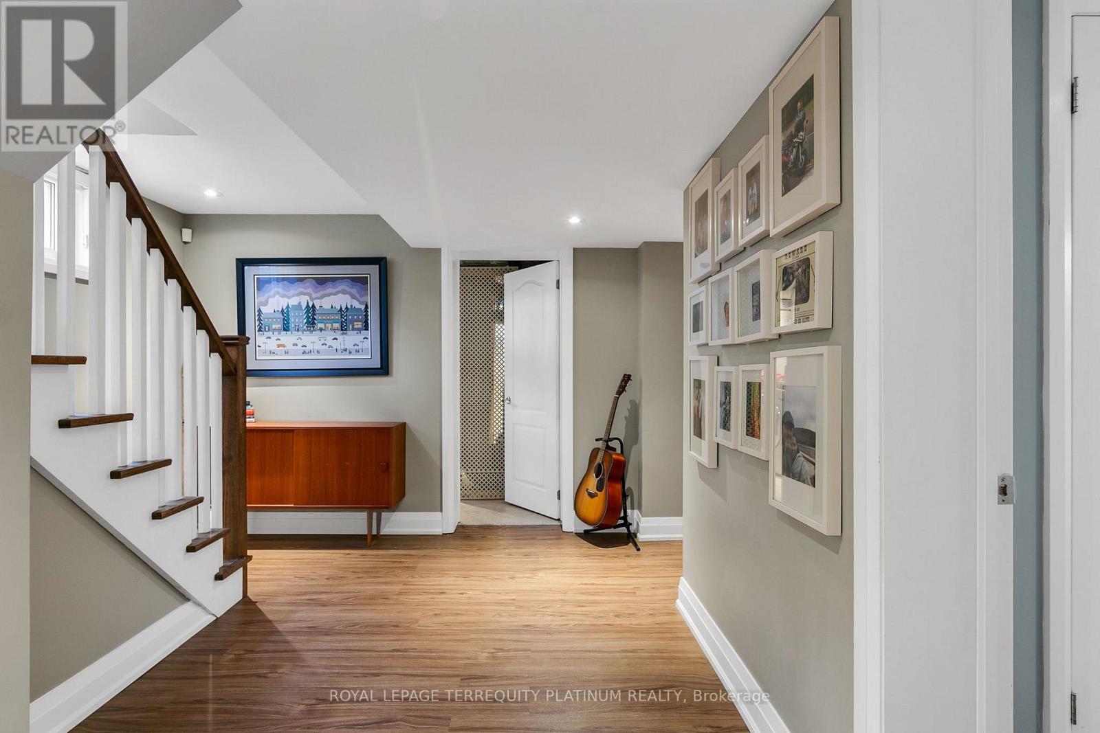 5 Versend Drive, Toronto, Ontario  M3A 2B6 - Photo 21 - C12433109