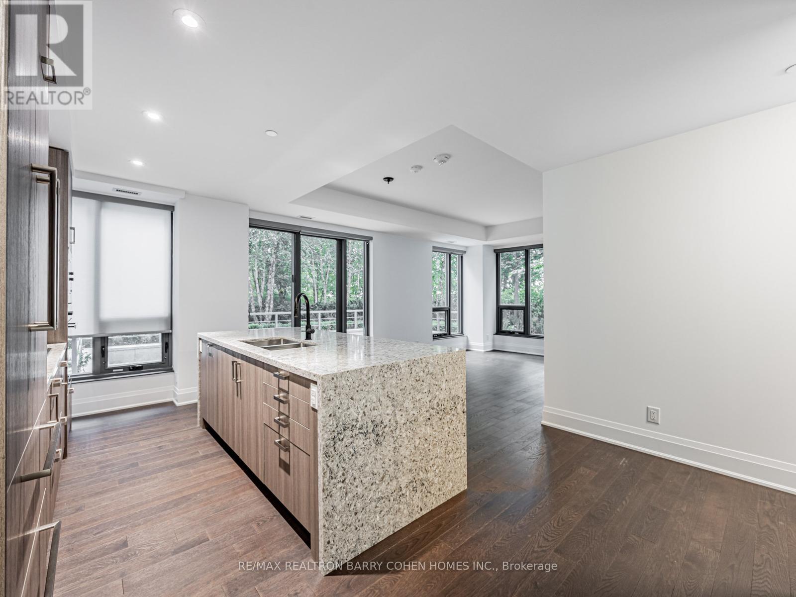 226 - 280 Howland Avenue, Toronto, Ontario  M5R 0C3 - Photo 3 - C12433178