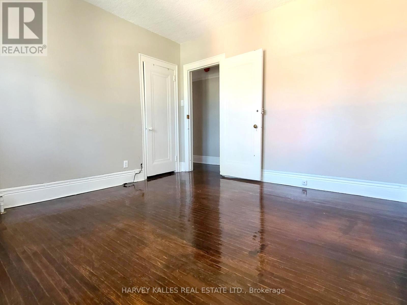 5 - 1 Brookdale Avenue, Toronto, Ontario  M5M 1P2 - Photo 8 - C12397447