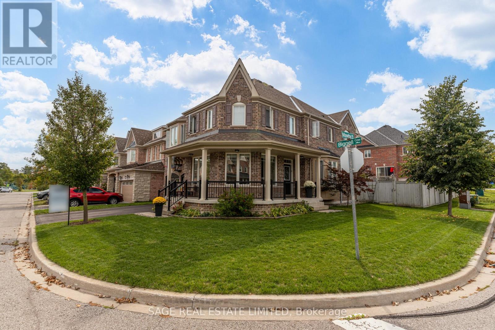 43 Bignell Crescent, Ajax, Ontario  L1Z 0P7 - Photo 3 - E12433117