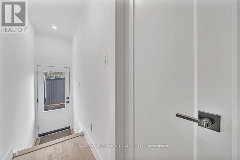 Bsmnt - 1341 Park Road S, Oshawa, Ontario  L1J 4K3 - Photo 2 - E12433118