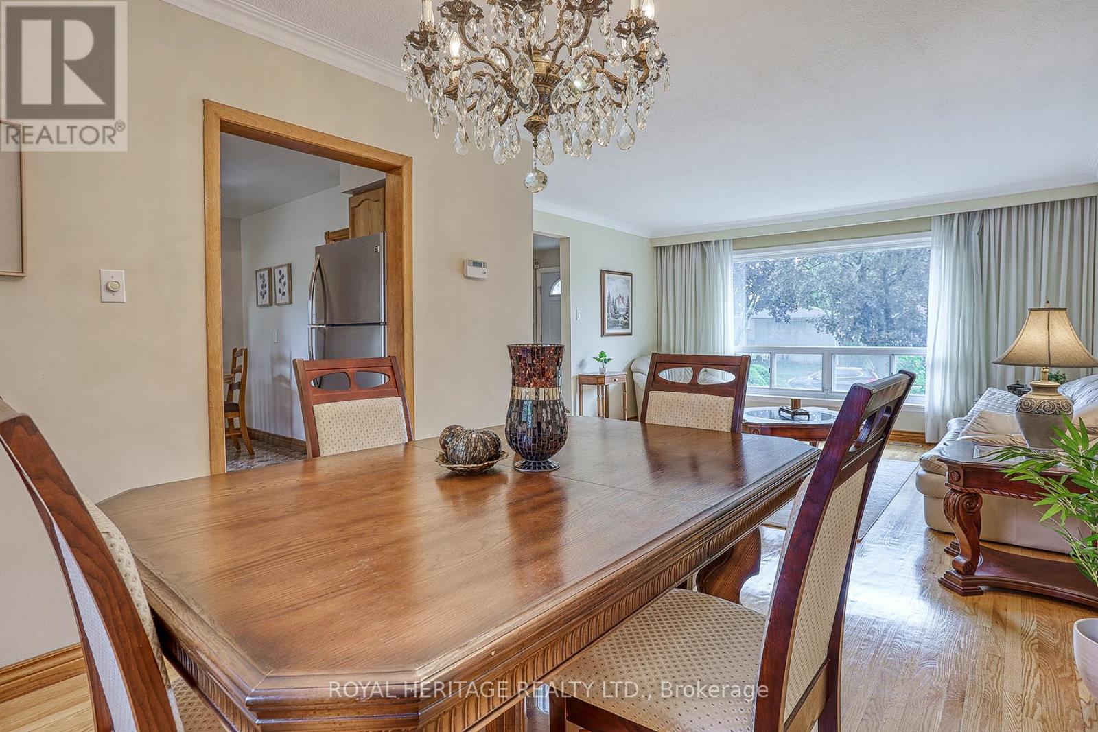 31 Purpledusk Trail, Toronto, Ontario  M1E 4C6 - Photo 10 - E12433134