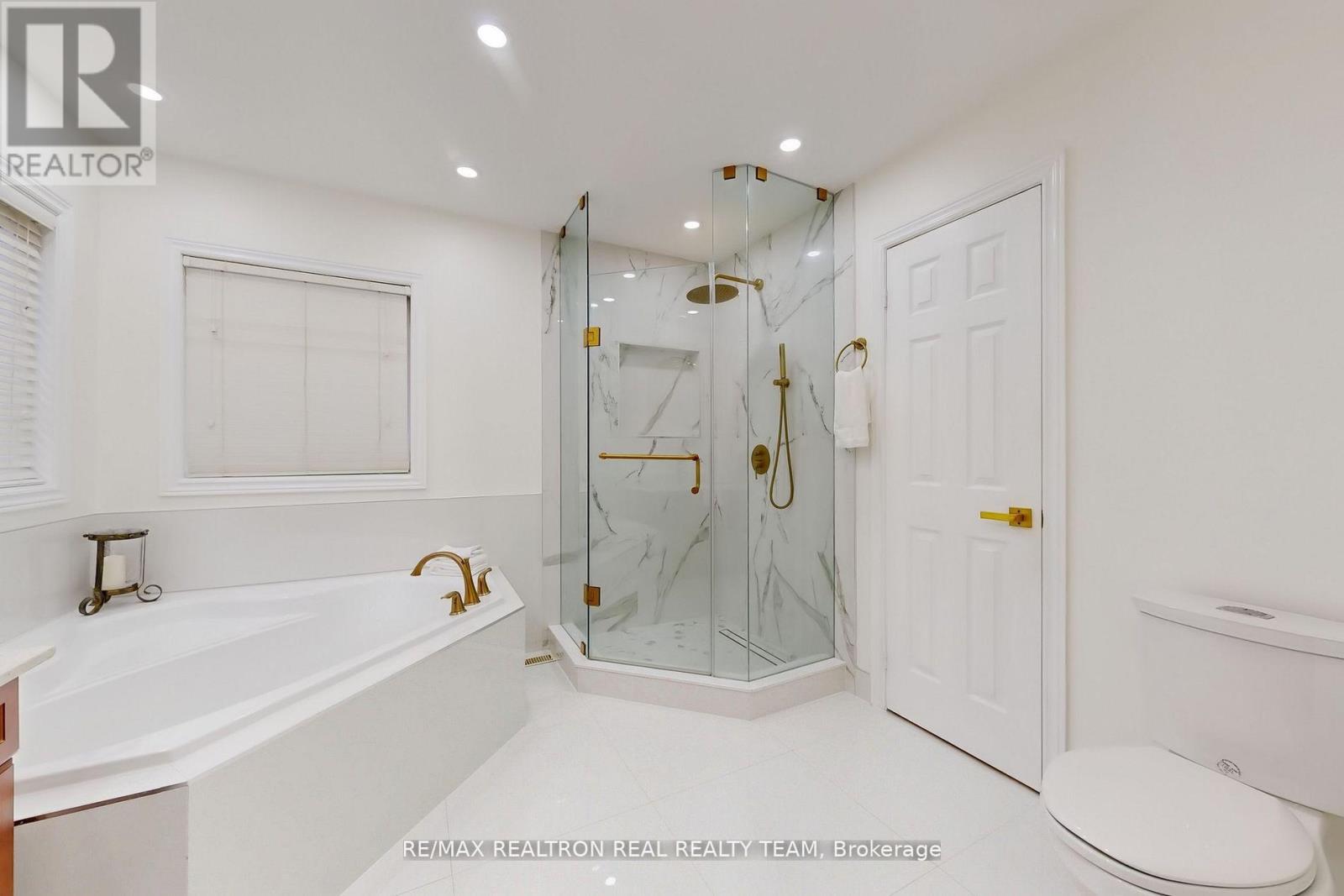 89 Cachet Boulevard, Whitby, Ontario  L1M 2E2 - Photo 24 - E12433146