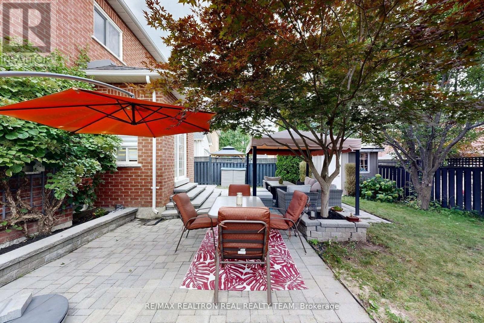 89 Cachet Boulevard, Whitby, Ontario  L1M 2E2 - Photo 49 - E12433146