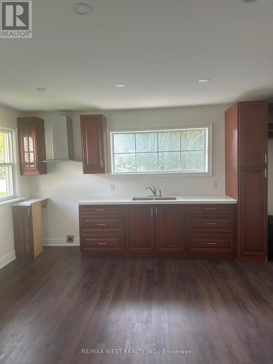 6398 Kingston Road, Toronto, Ontario  M1C 1L3 - Photo 3 - E12433168