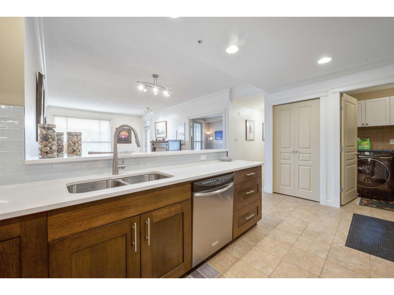 407 1787 154 Street, Surrey, British Columbia  V4A 4S1 - Photo 11 - R3053170
