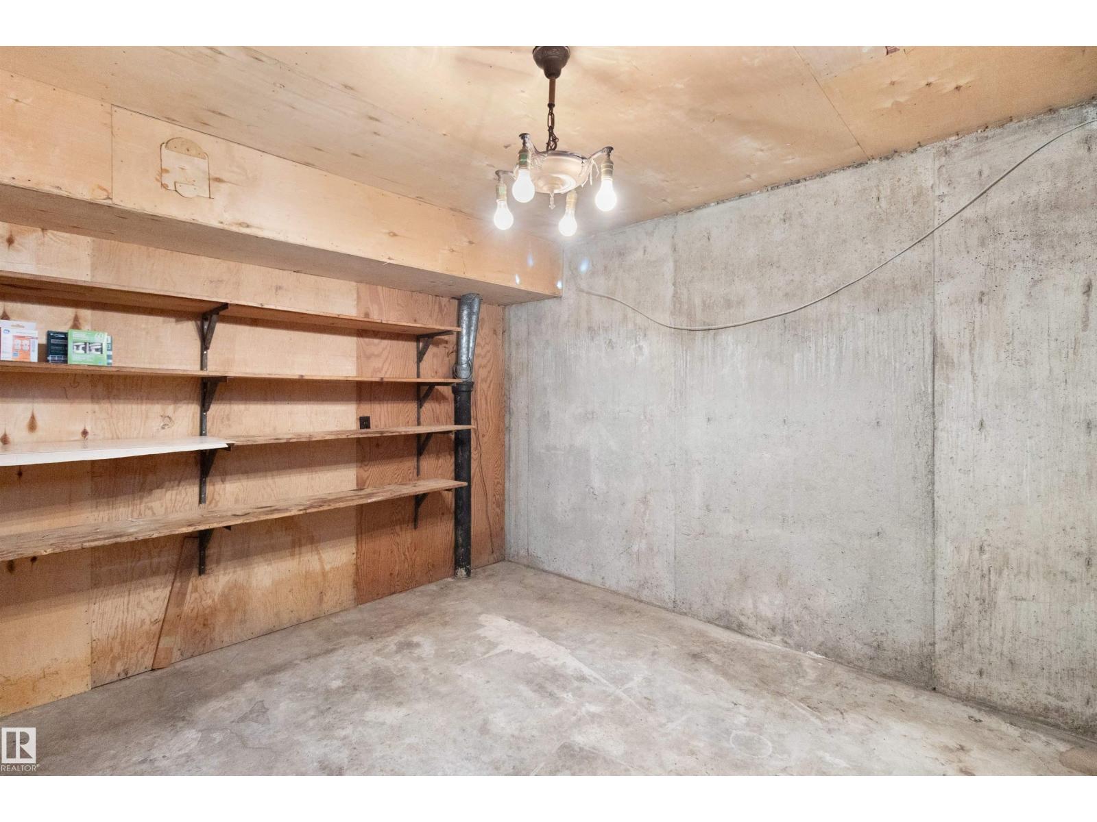 13015 81 St Nw, Edmonton, Alberta  T5C 1N3 - Photo 37 - E4460006