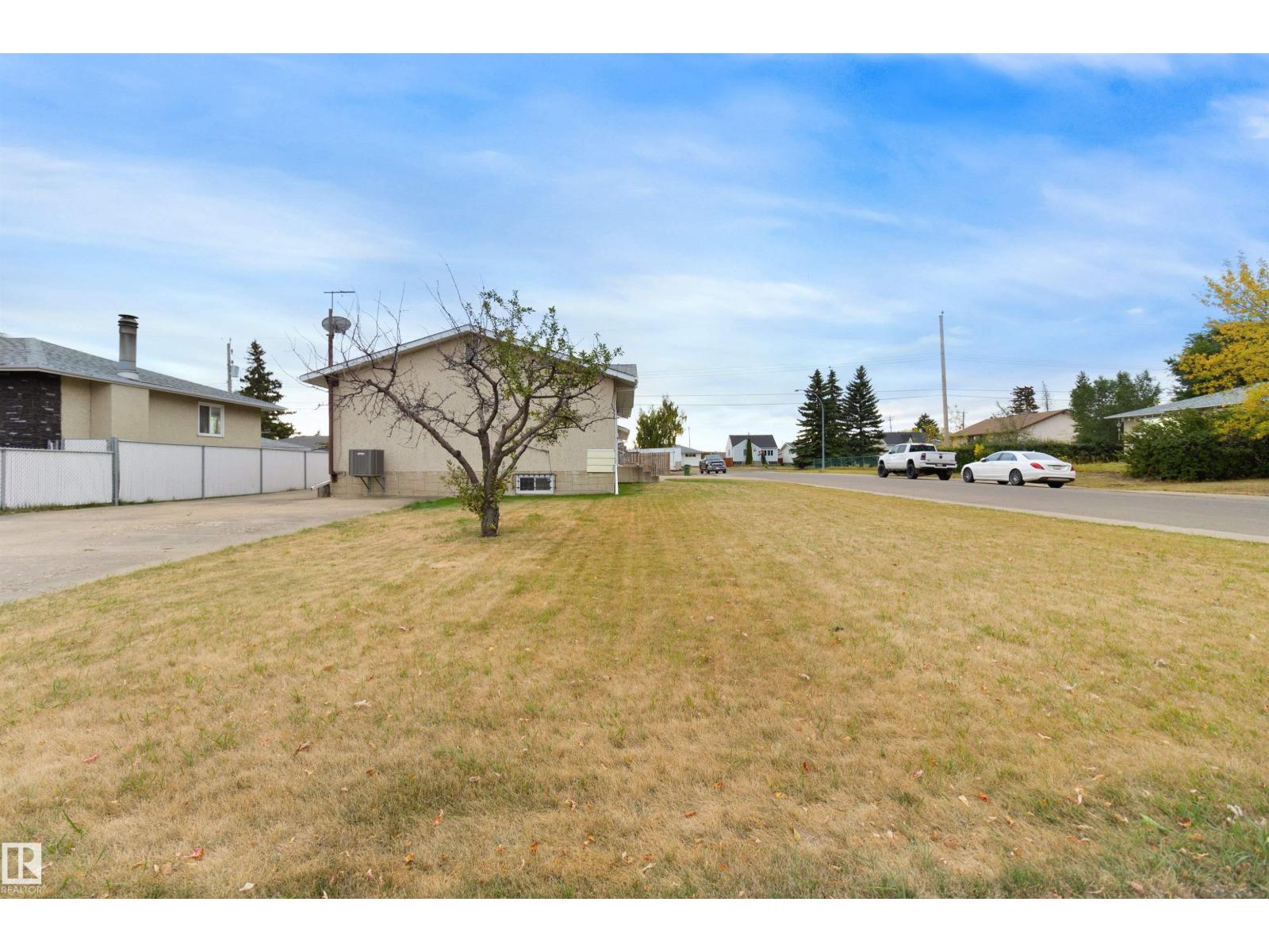 13015 81 St Nw, Edmonton, Alberta  T5C 1N3 - Photo 45 - E4460006