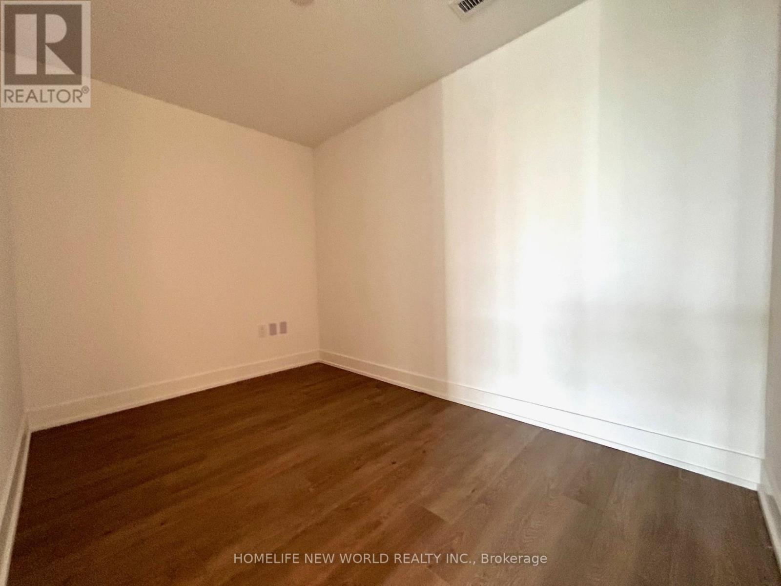 1015 - 8 Cedarland Drive, Markham, Ontario  L6G 0H4 - Photo 14 - N12433152