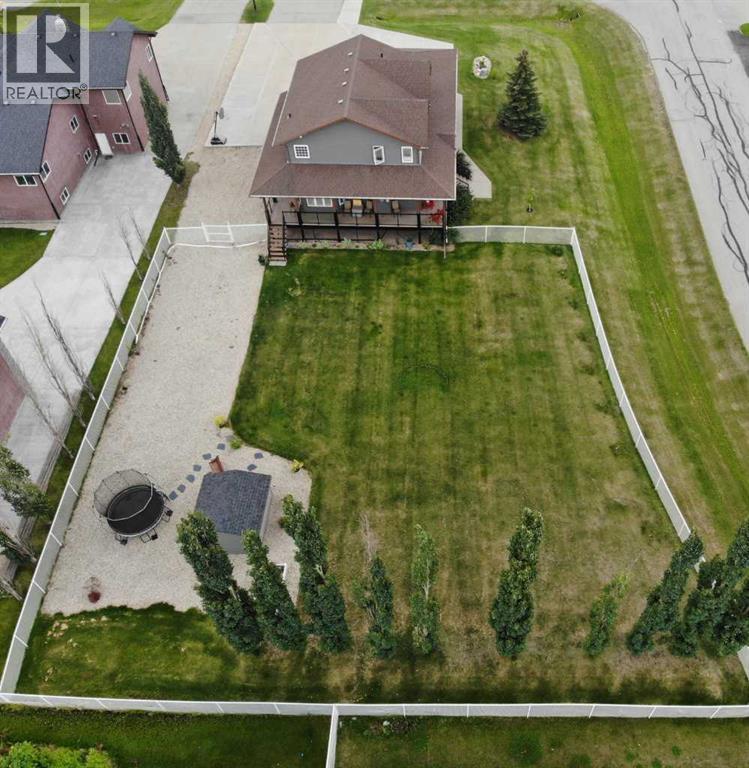 Property at 7726 Saxony Road image 4