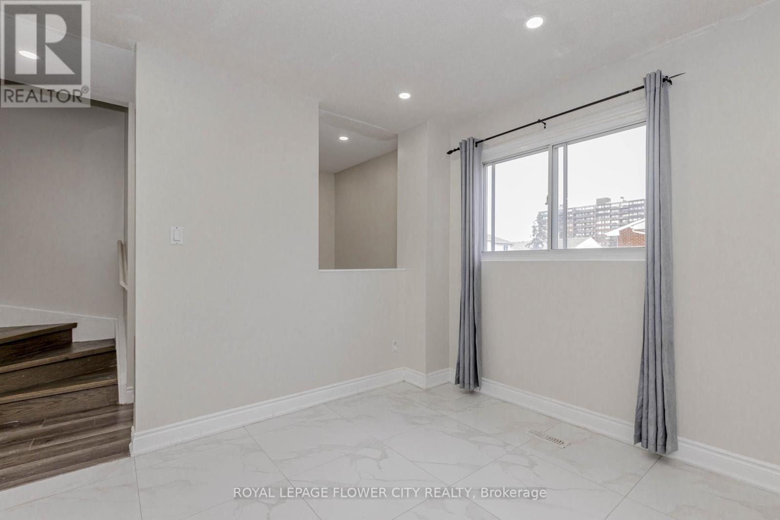 61 - 47 Franklin Court, Brampton, Ontario  L6T 3Z1 - Photo 12 - W12433080