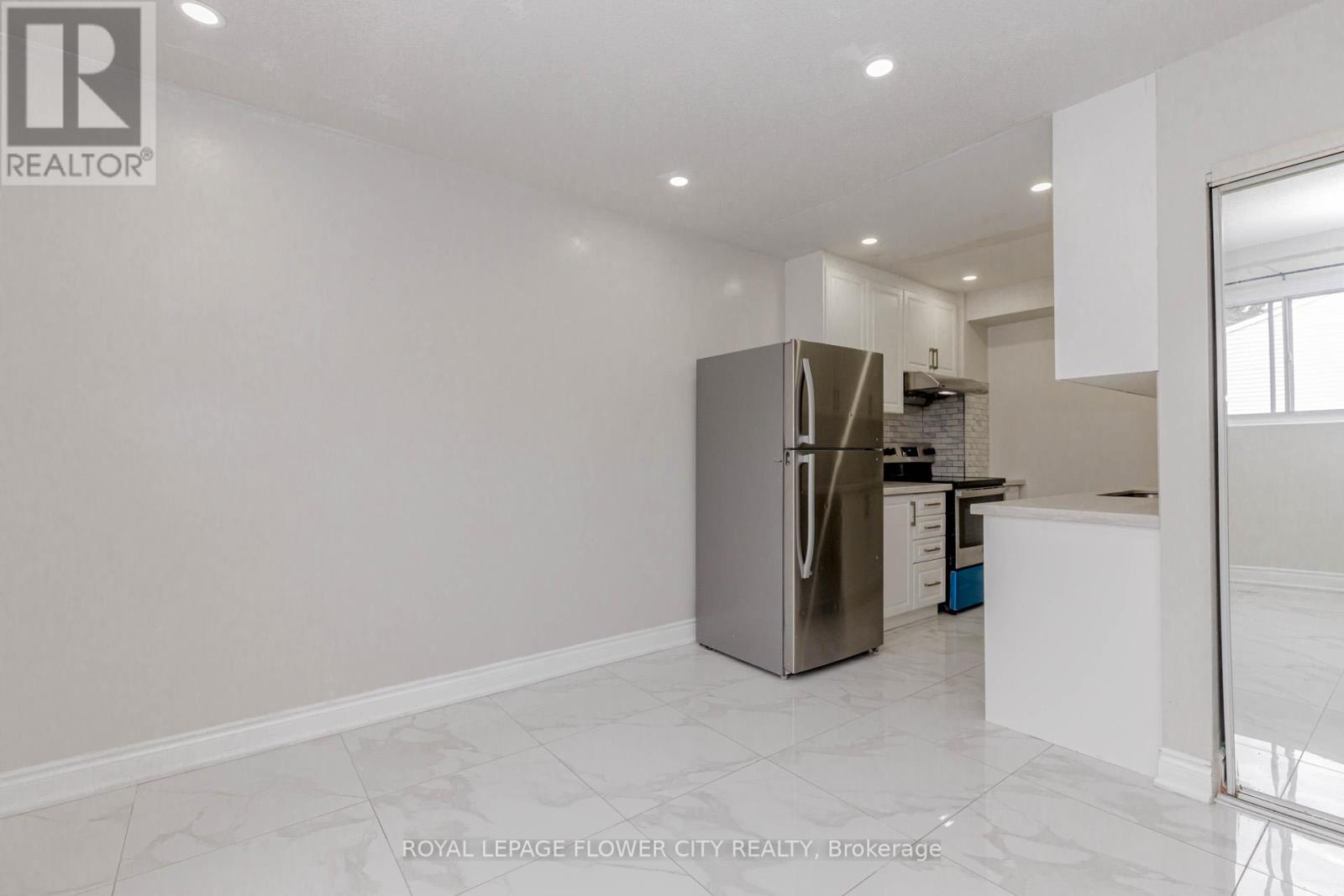 61 - 47 Franklin Court, Brampton, Ontario  L6T 3Z1 - Photo 14 - W12433080