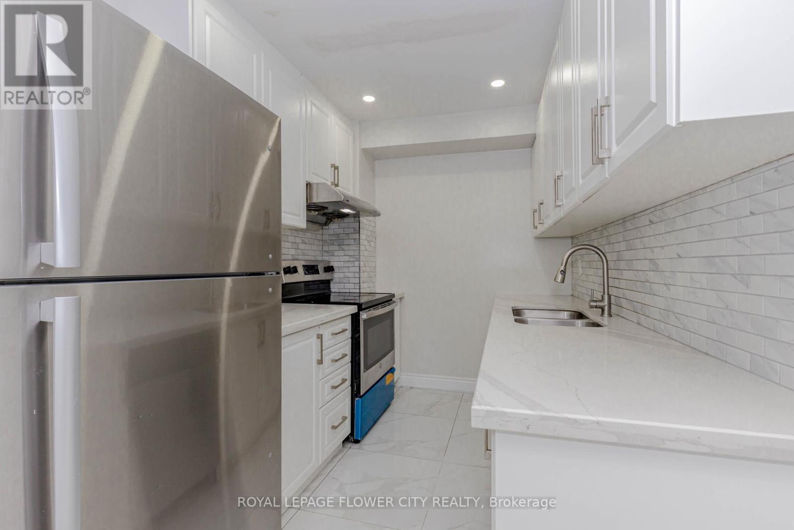 61 - 47 Franklin Court, Brampton, Ontario  L6T 3Z1 - Photo 16 - W12433080