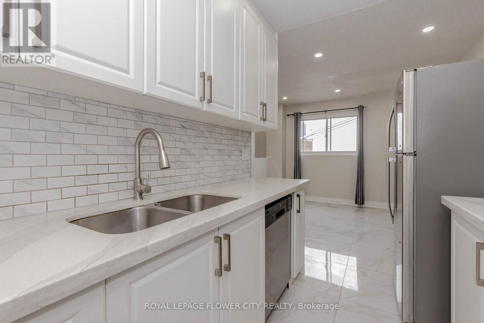61 - 47 Franklin Court, Brampton, Ontario  L6T 3Z1 - Photo 20 - W12433080