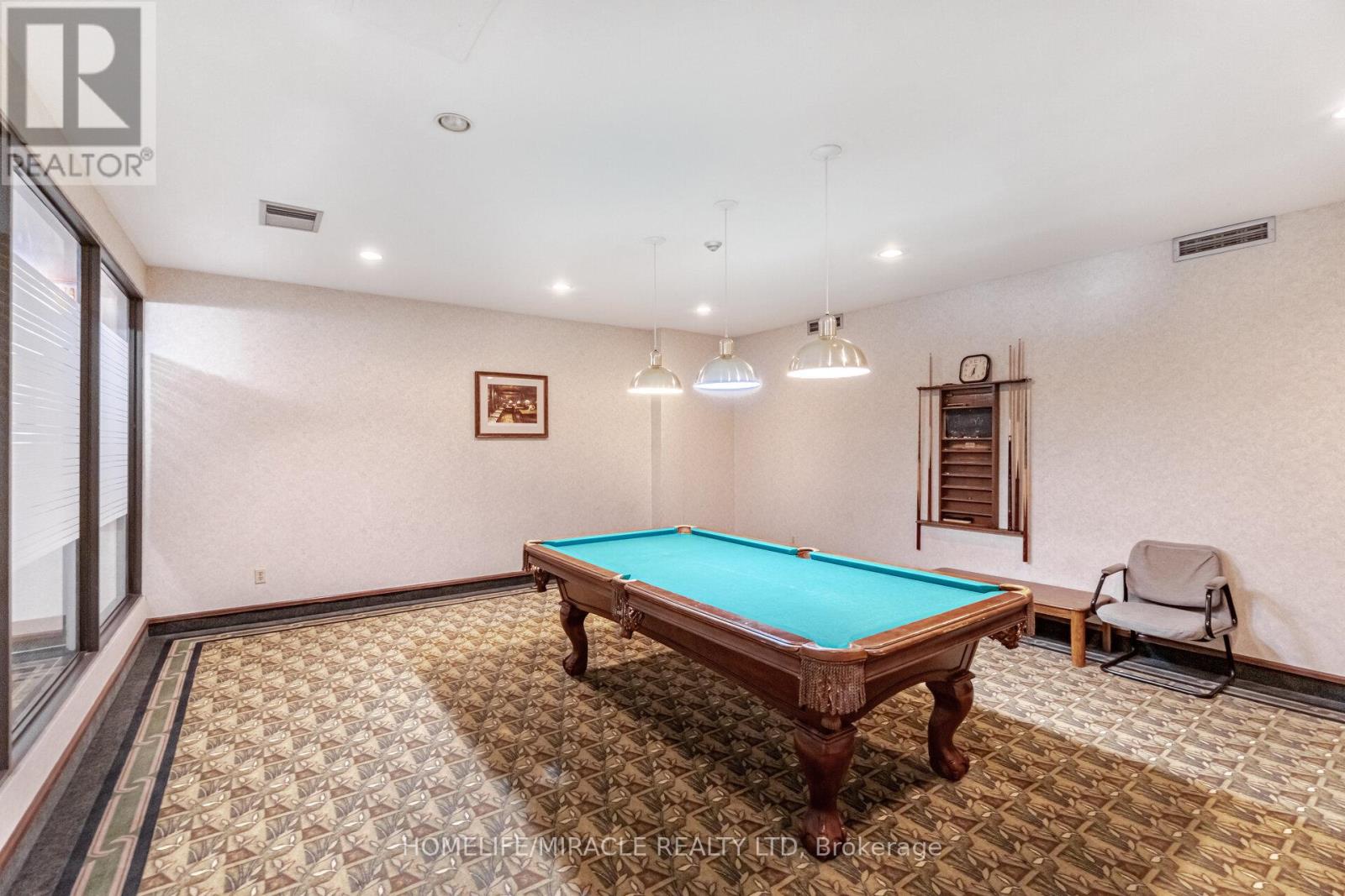 1705 - 26 Hanover Road, Brampton, Ontario  L6S 4T2 - Photo 35 - W12433084