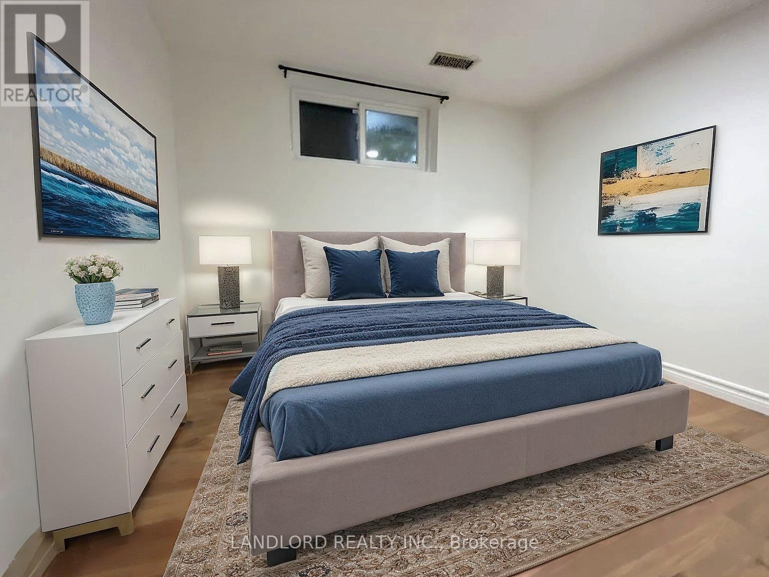 Lower - 92 Holwood Avenue, Toronto, Ontario  M6M 1P6 - Photo 4 - W12433104
