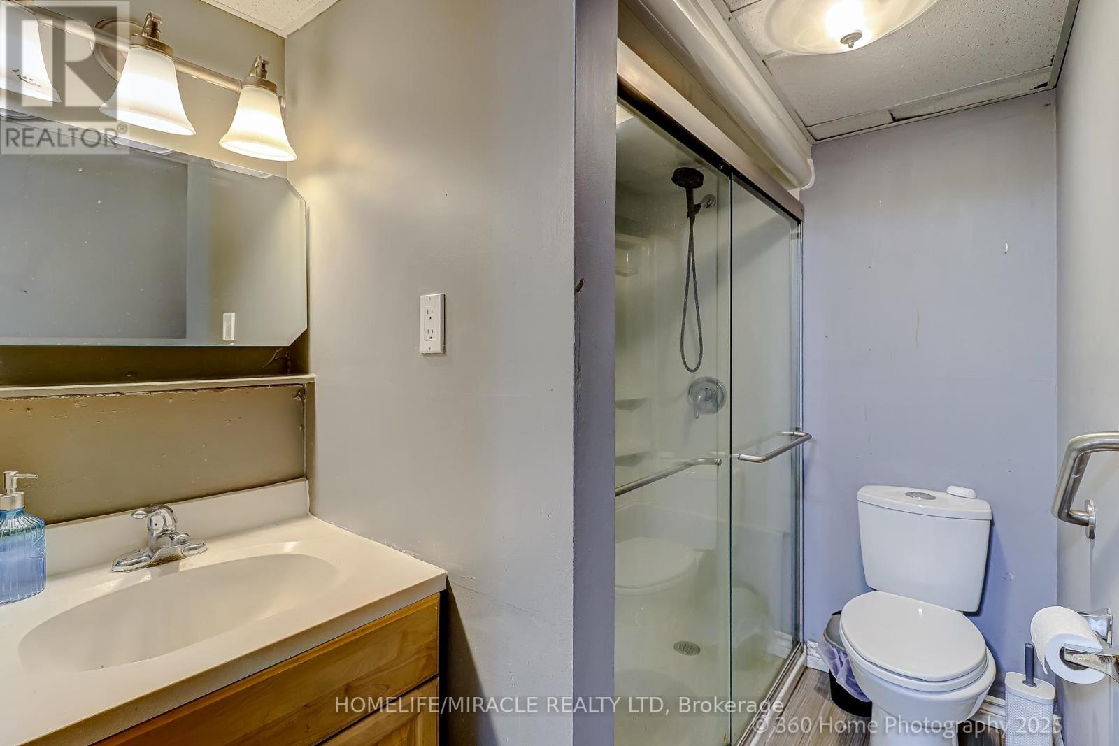 82 Goldgate Crescent, Orangeville, Ontario  L9W 4B8 - Photo 29 - W12433145