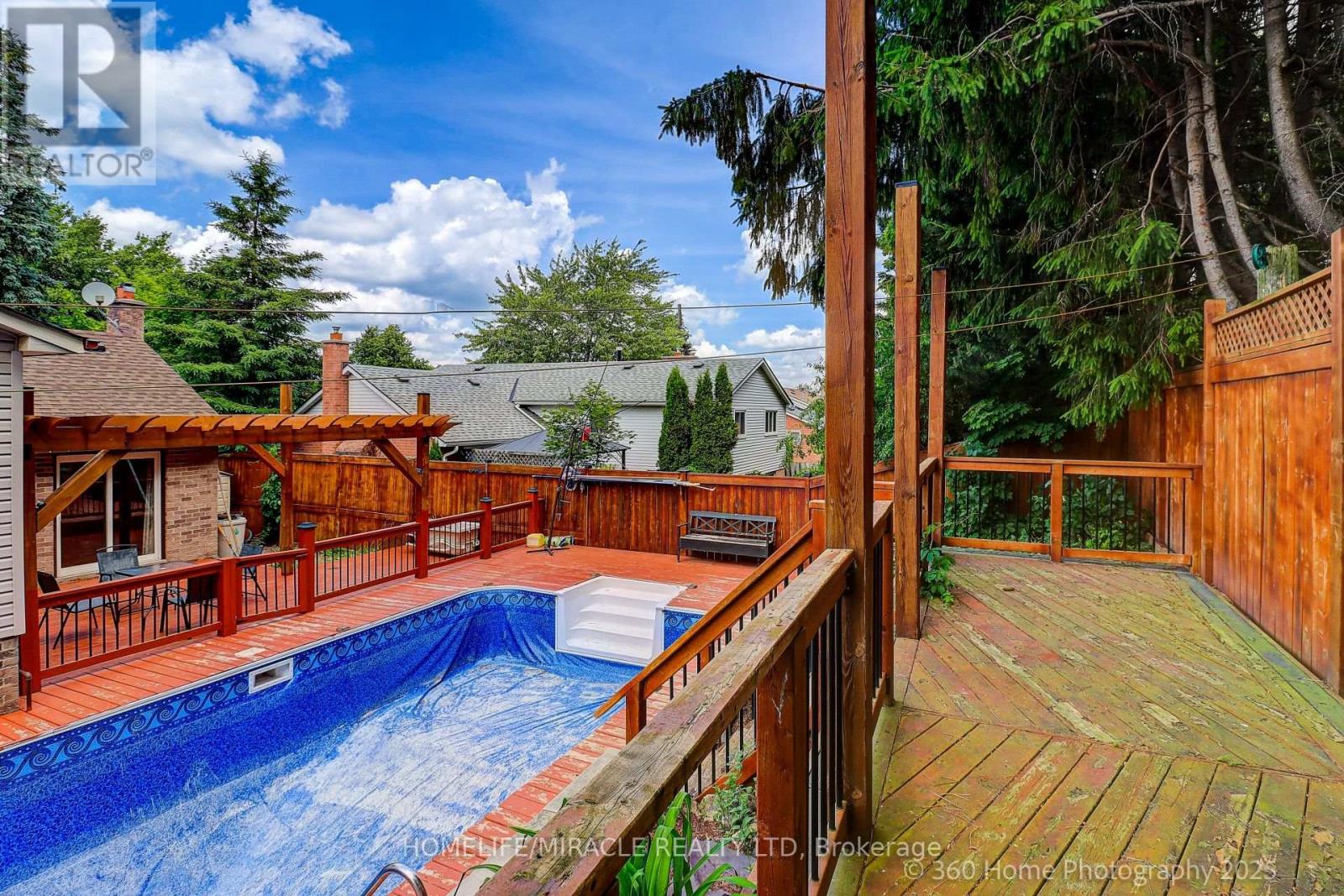 82 Goldgate Crescent, Orangeville, Ontario  L9W 4B8 - Photo 35 - W12433145