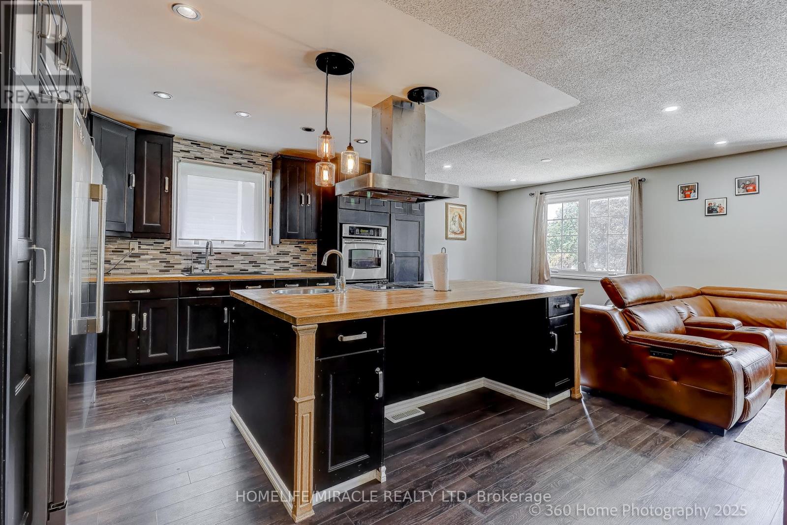 82 Goldgate Crescent, Orangeville, Ontario  L9W 4B8 - Photo 8 - W12433145