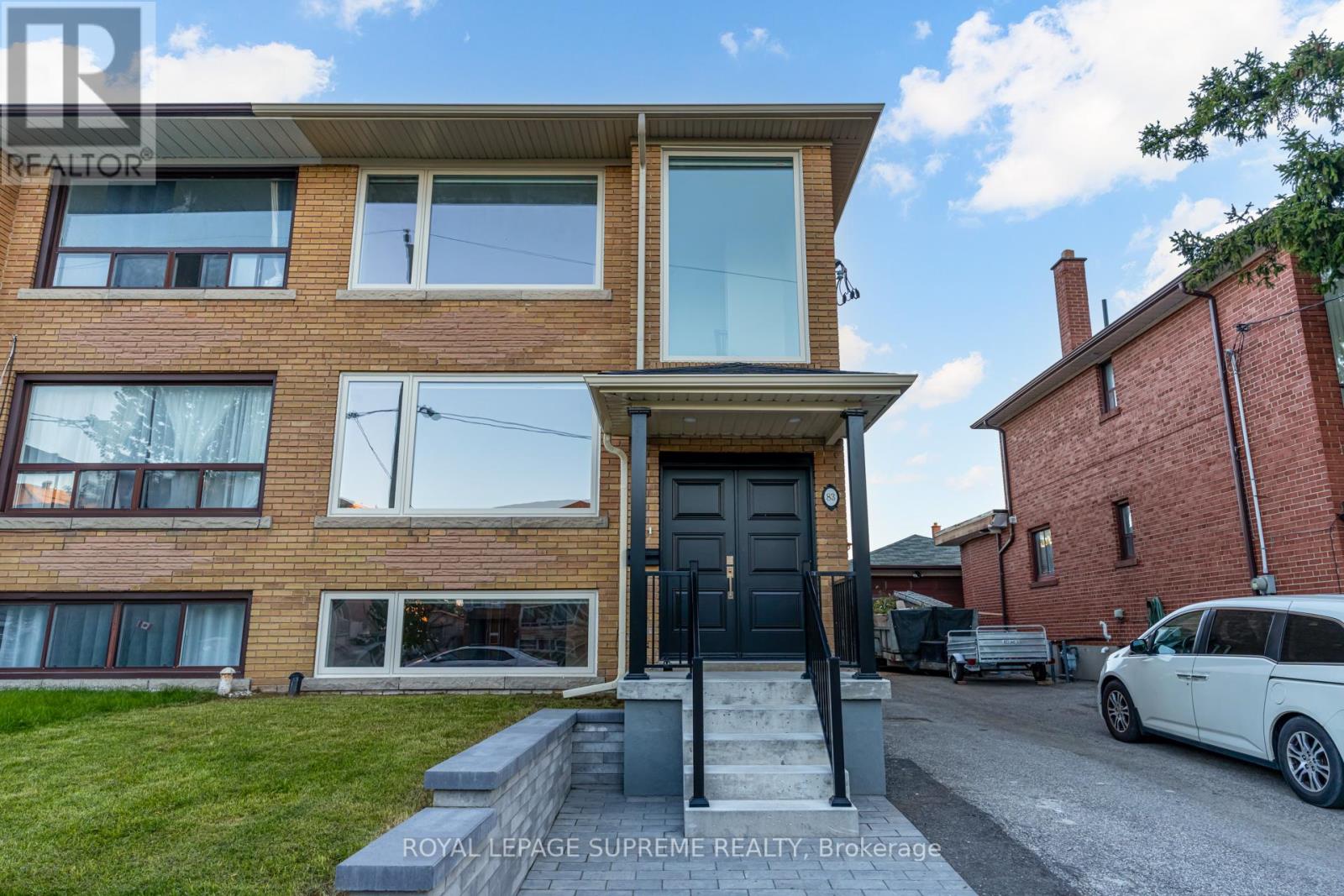 83 CLAIRTON CRESCENT, Toronto, Ontario