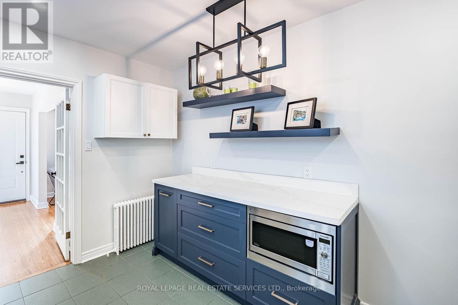 6 Twelfth Street, Toronto, Ontario  M8V 3G7 - Photo 13 - W12433164