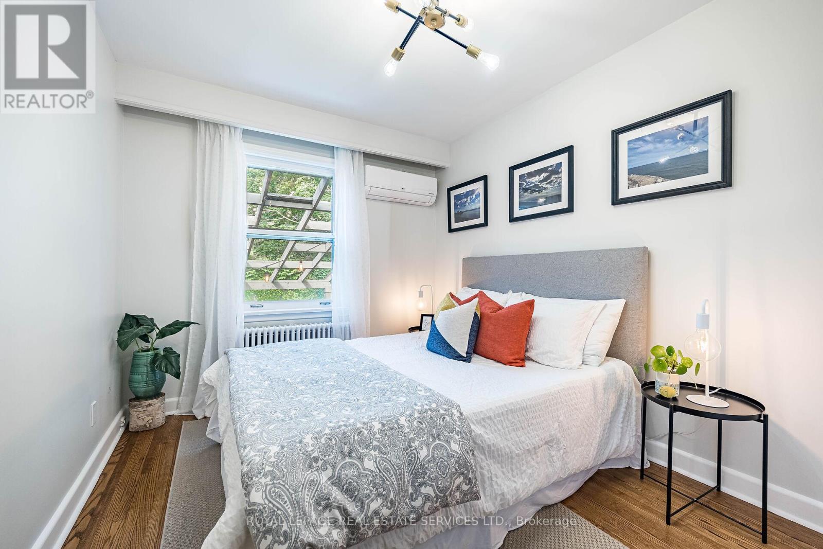 6 Twelfth Street, Toronto, Ontario  M8V 3G7 - Photo 14 - W12433164
