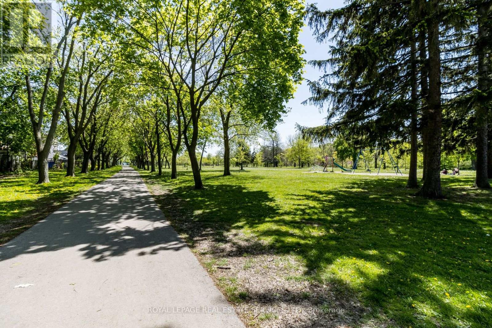6 Twelfth Street, Toronto, Ontario  M8V 3G7 - Photo 48 - W12433164