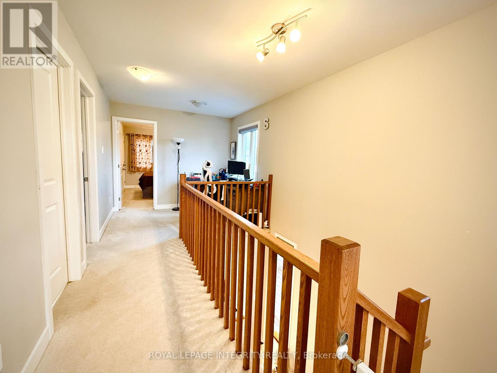 550 Borbridge Avenue, Ottawa, Ontario  K4M 0H9 - Photo 12 - X12433193