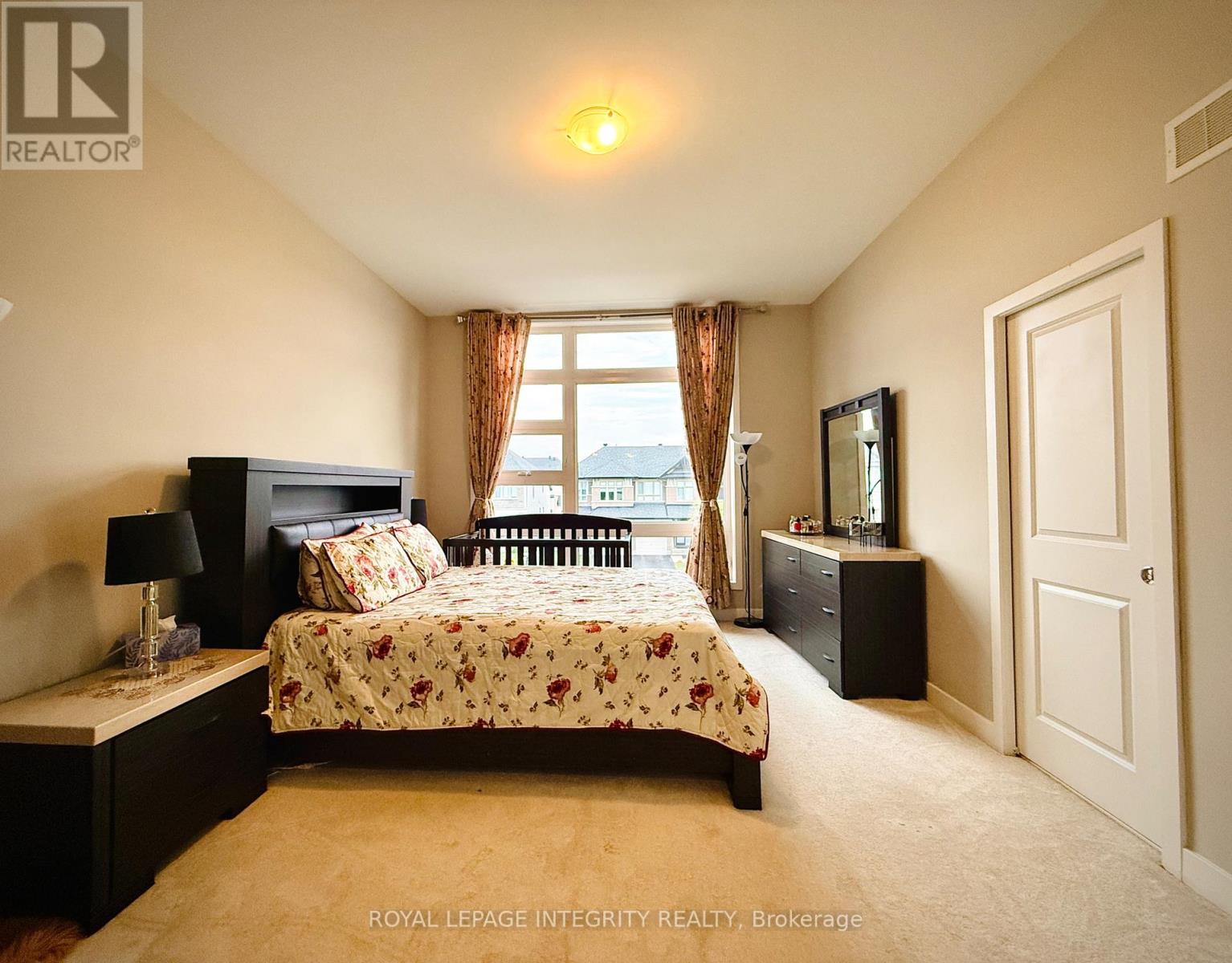 550 Borbridge Avenue, Ottawa, Ontario  K4M 0H9 - Photo 13 - X12433193