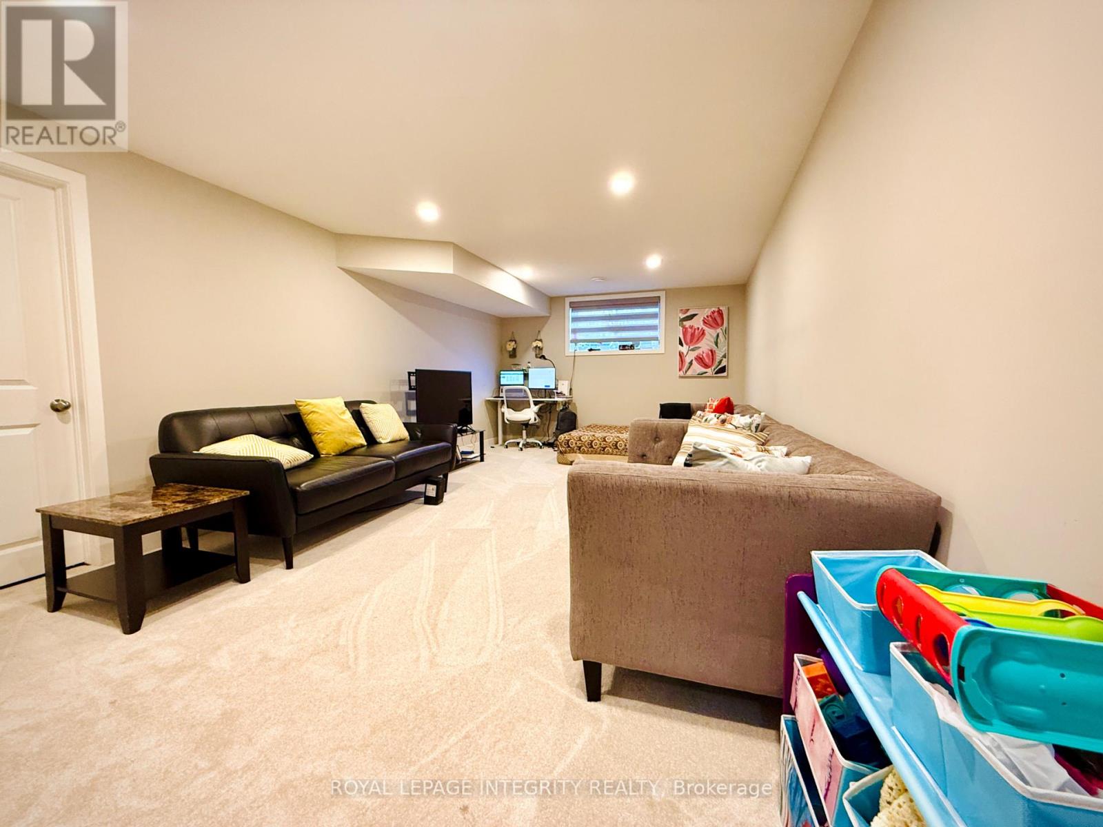550 Borbridge Avenue, Ottawa, Ontario  K4M 0H9 - Photo 21 - X12433193