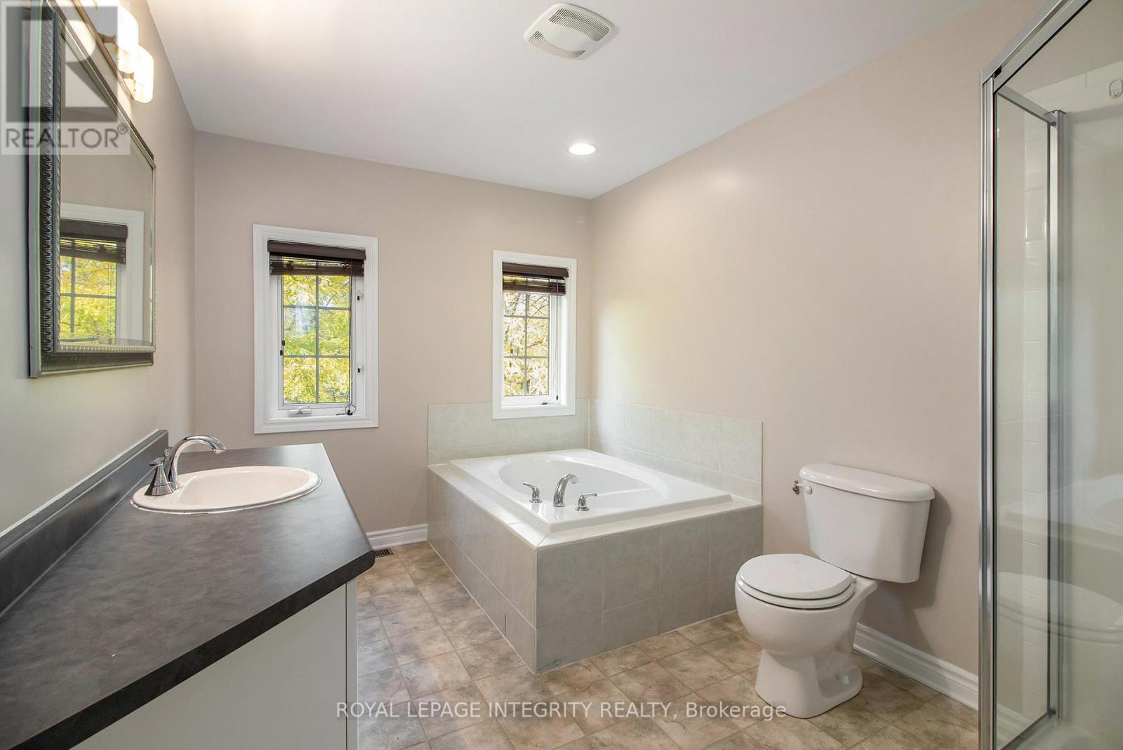 2080 Melette Crescent, Ottawa, Ontario  K4A 4X2 - Photo 18 - X12433203
