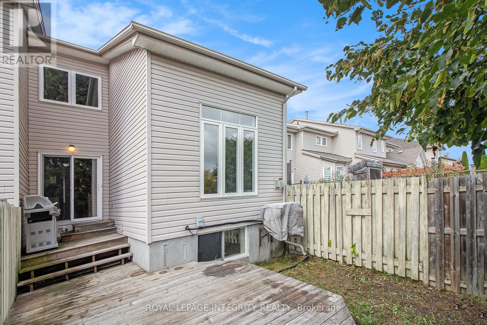 2080 Melette Crescent, Ottawa, Ontario  K4A 4X2 - Photo 29 - X12433203