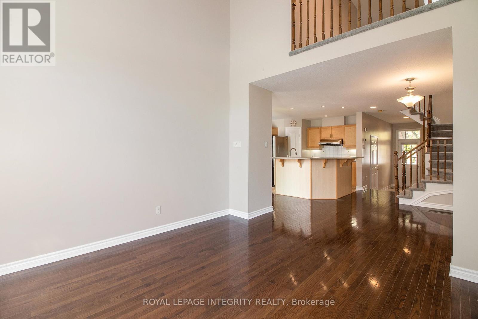 2080 Melette Crescent, Ottawa, Ontario  K4A 4X2 - Photo 8 - X12433203