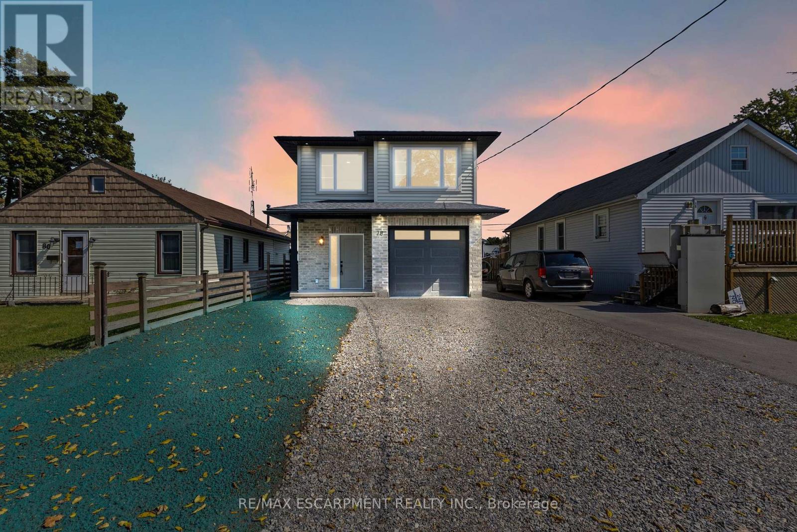 78 Knoll Street, Port Colborne, Ontario  L3K 5A6 - Photo 2 - X12433179