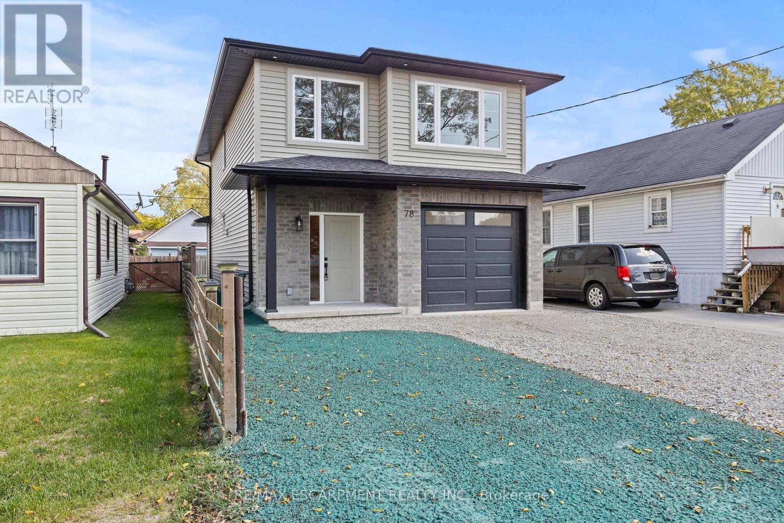 78 Knoll Street, Port Colborne, Ontario  L3K 5A6 - Photo 5 - X12433179