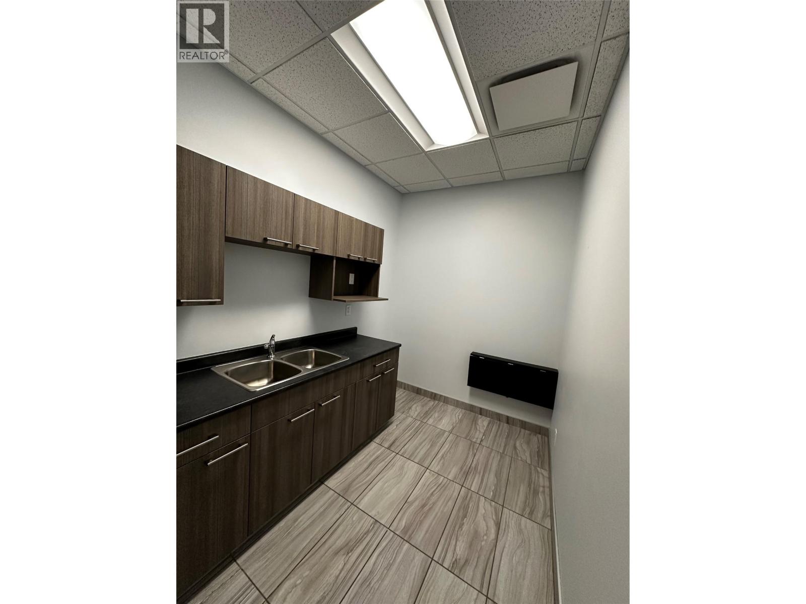 883 McCurdy Place Unit# 9 Kelowna Photo 4
