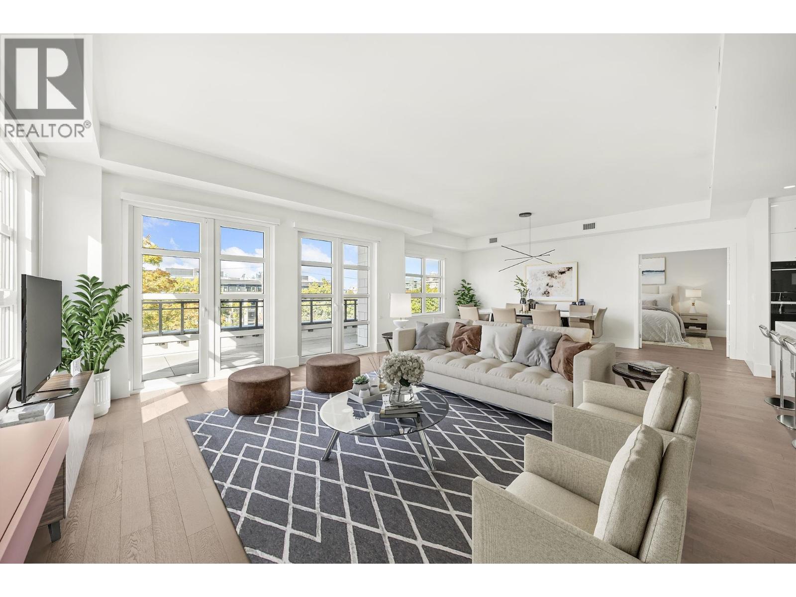 504 6168 East Boulevard, Vancouver, British Columbia  V6M 3V6 - Photo 1 - R3053346