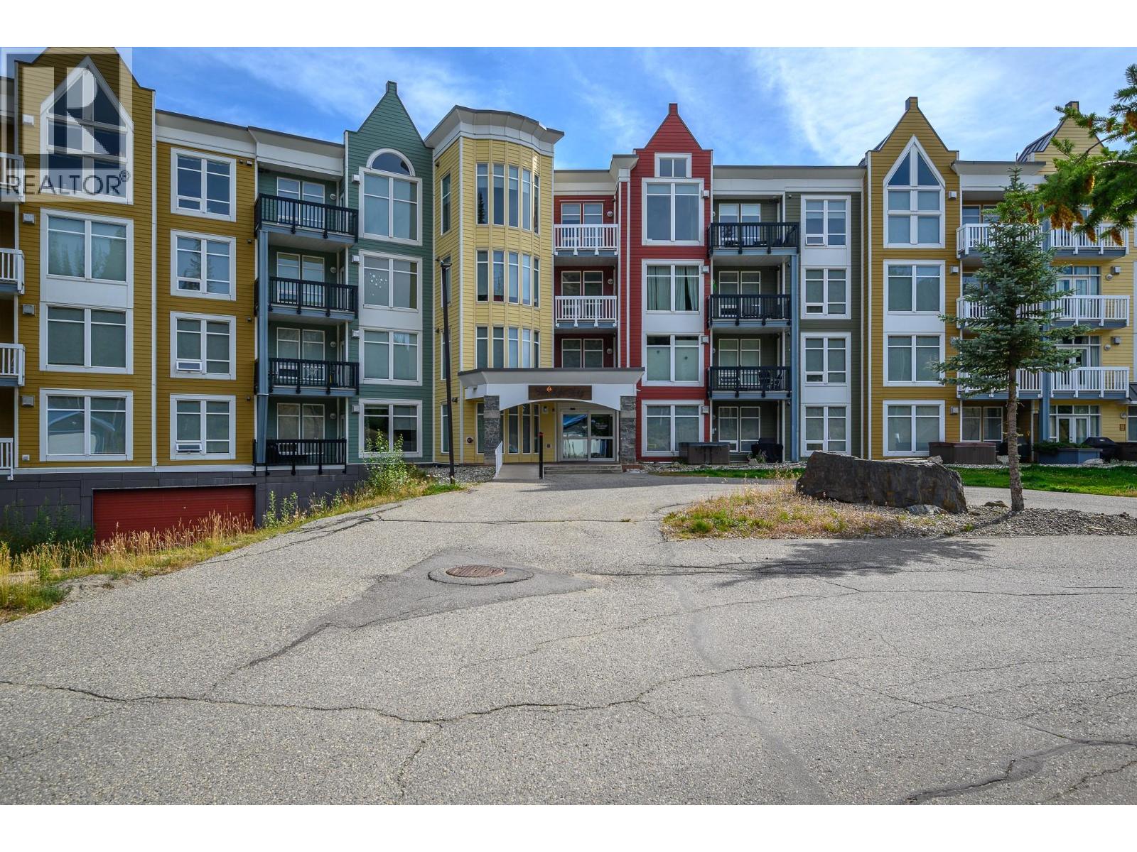 30 Monashee Road Unit# 214, Silver Star, British Columbia  V1B 0S8 - Photo 3 - 10363730
