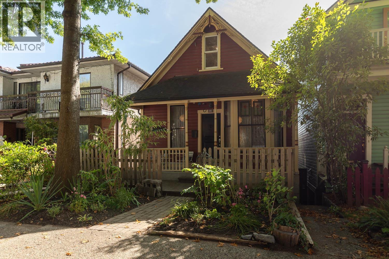 518 E Georgia Street, Vancouver, British Columbia  V6A 1Z9 - Photo 1 - R3053348