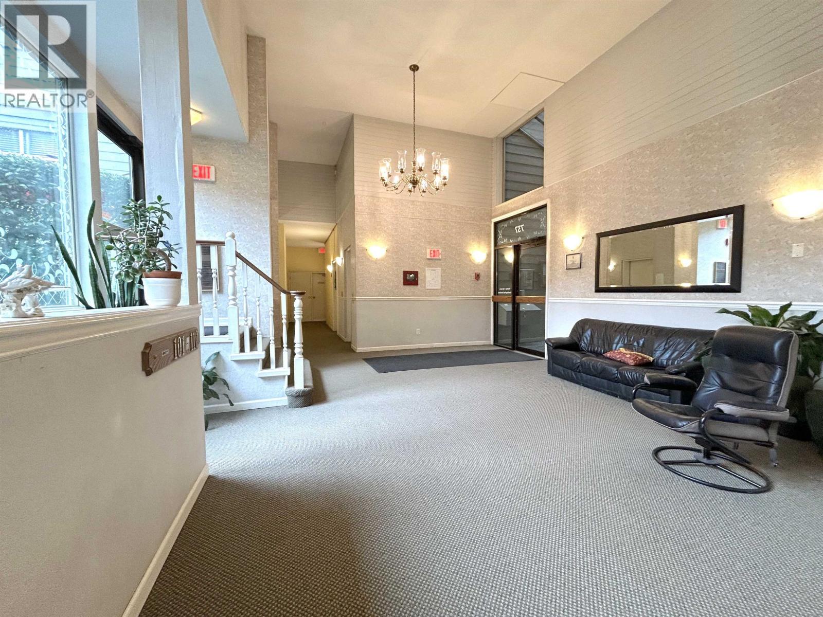 208 737 Hamilton Street, New Westminster, British Columbia  V3M 2M7 - Photo 4 - R3053313