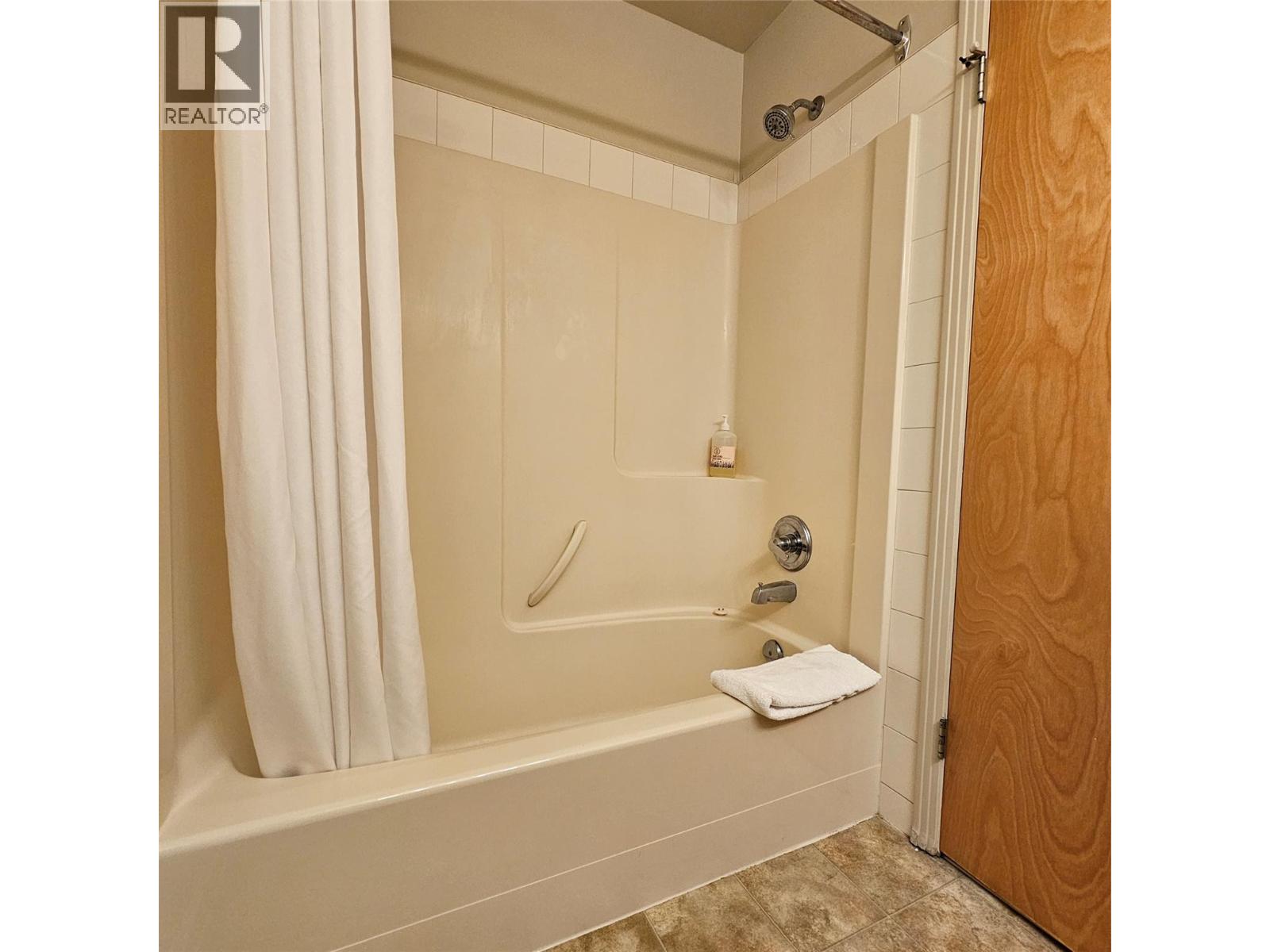 4559 Timberline Crescent Unit# 312, Fernie, British Columbia  V0B 1M6 - Photo 26 - 10362975