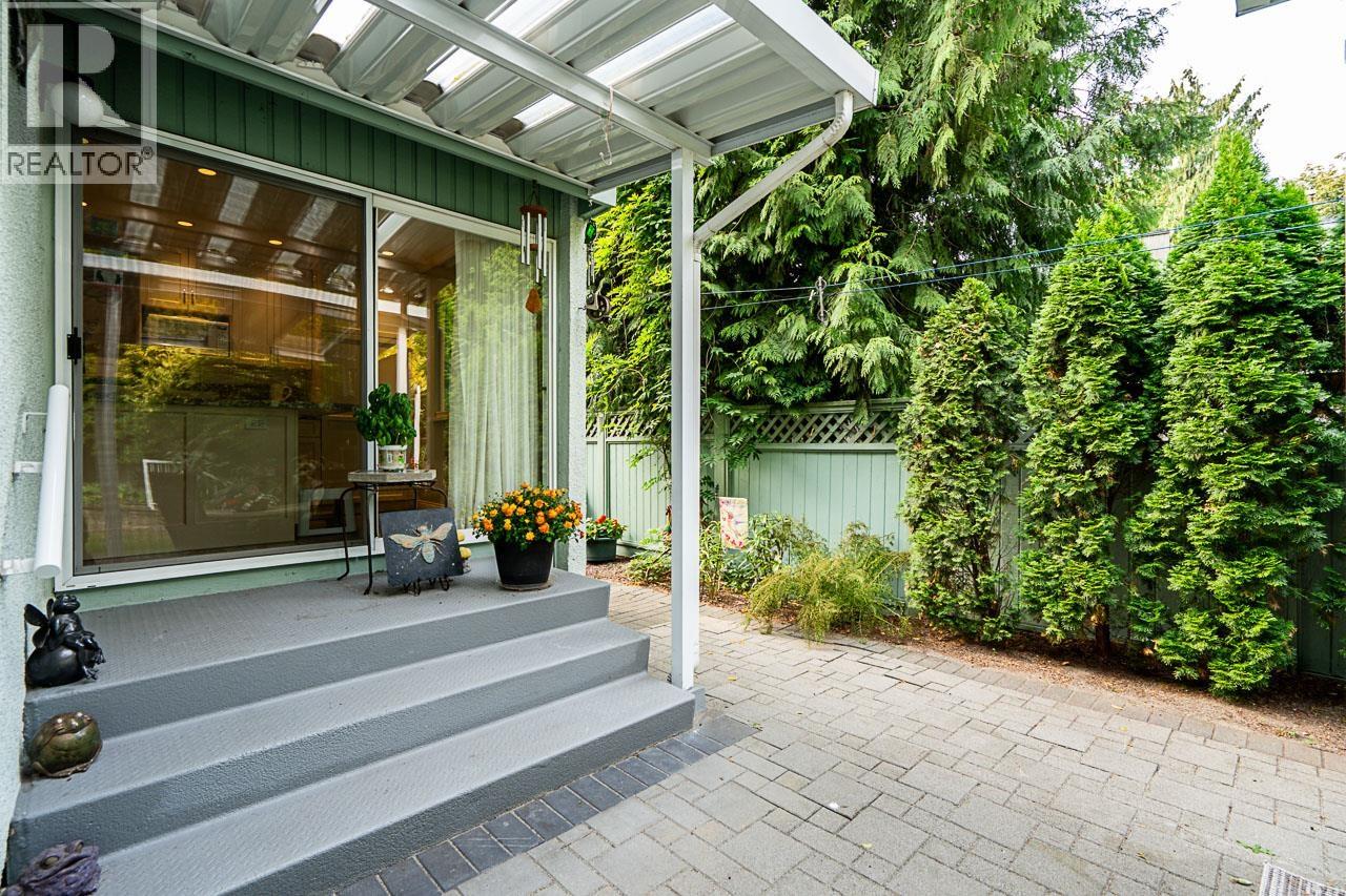 3799 Garden Grove Drive, Burnaby, British Columbia  V5G 4A5 - Photo 31 - R3053269