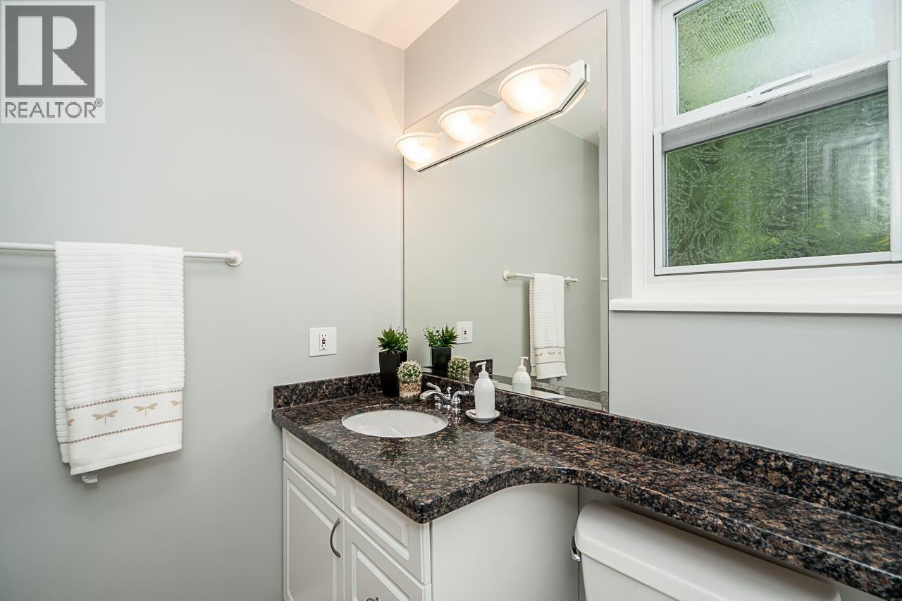 3799 Garden Grove Drive, Burnaby, British Columbia  V5G 4A5 - Photo 23 - R3053269
