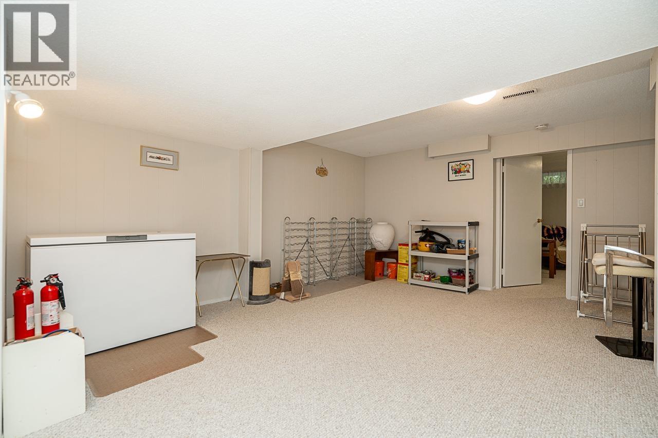 3799 Garden Grove Drive, Burnaby, British Columbia  V5G 4A5 - Photo 24 - R3053269