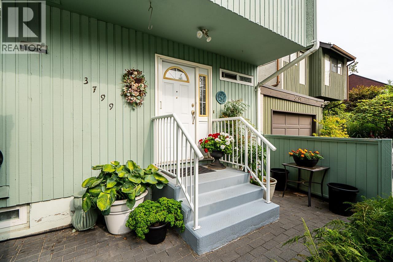 3799 Garden Grove Drive, Burnaby, British Columbia  V5G 4A5 - Photo 2 - R3053269