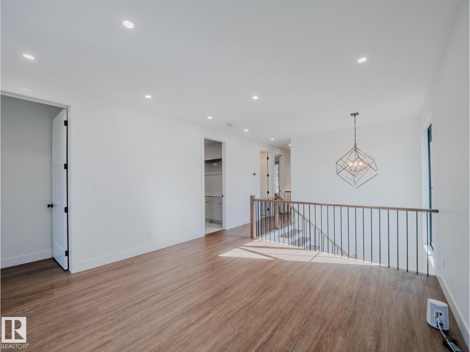 11618 87 St Nw, Edmonton, Alberta  T5B 3M5 - Photo 35 - E4460008